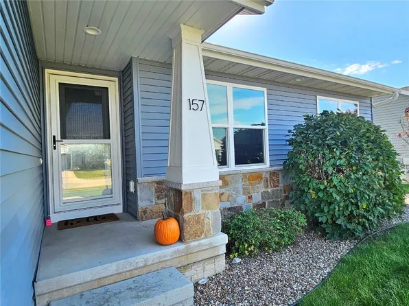 157 Bent Creek Dr, Marion, IA 52302