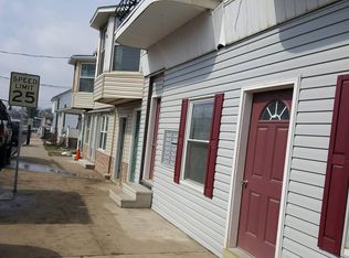 203 W 3rd St APT A, Lewistown, PA 17044