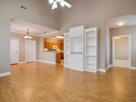 5th image of 801 Luther St W Unit 1408