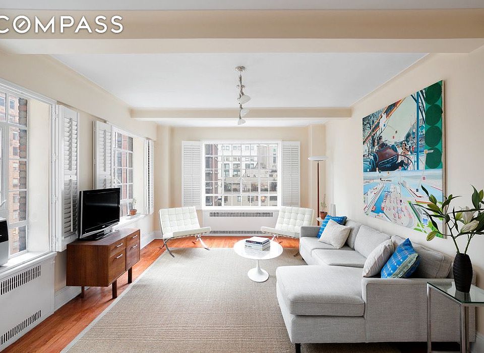 1st image of 10 Park Ave #17L