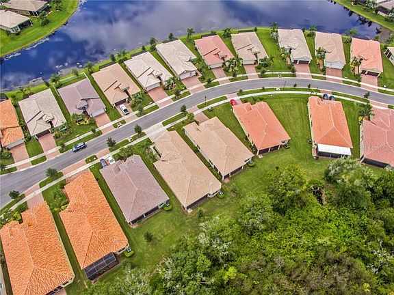 4th image of 16146 Coquina Bay Ln