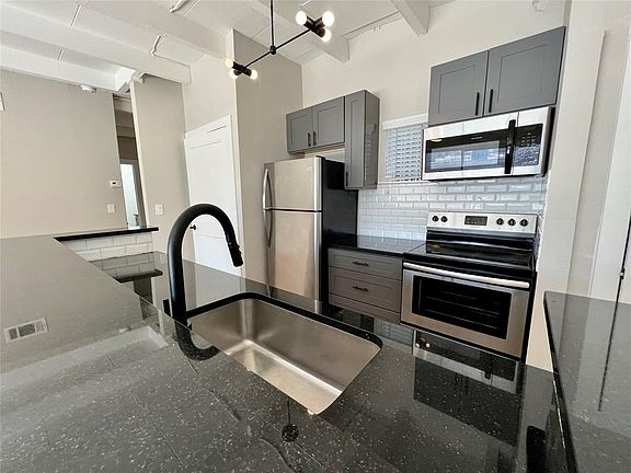 3rd image of 219 Marshall St #203