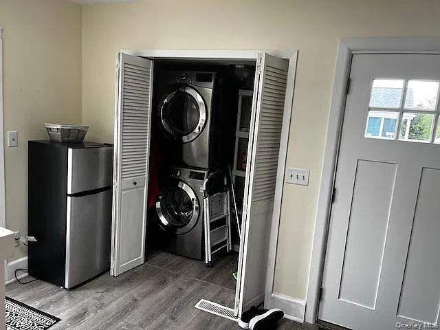 4 bed, 2.0 bath, 1782 sqft, $3,800 — Photo 4