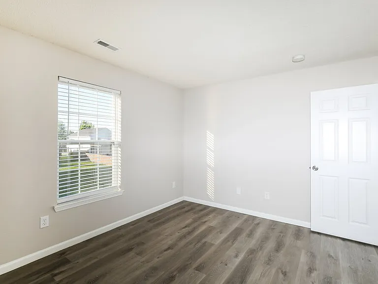 4204 Dunedin Ct — Photo 14