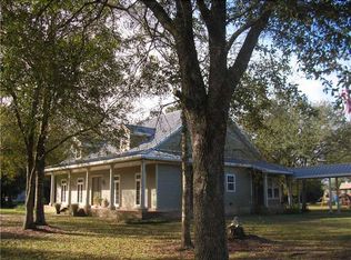 15206 Lydia Normand Dr, Covington, LA 70435