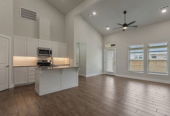5th image of 491 Azurite Rd