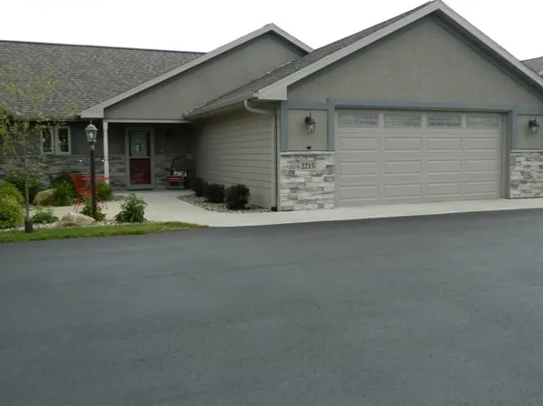 2215 Bryce Ln, Kronenwetter, WI 54455
