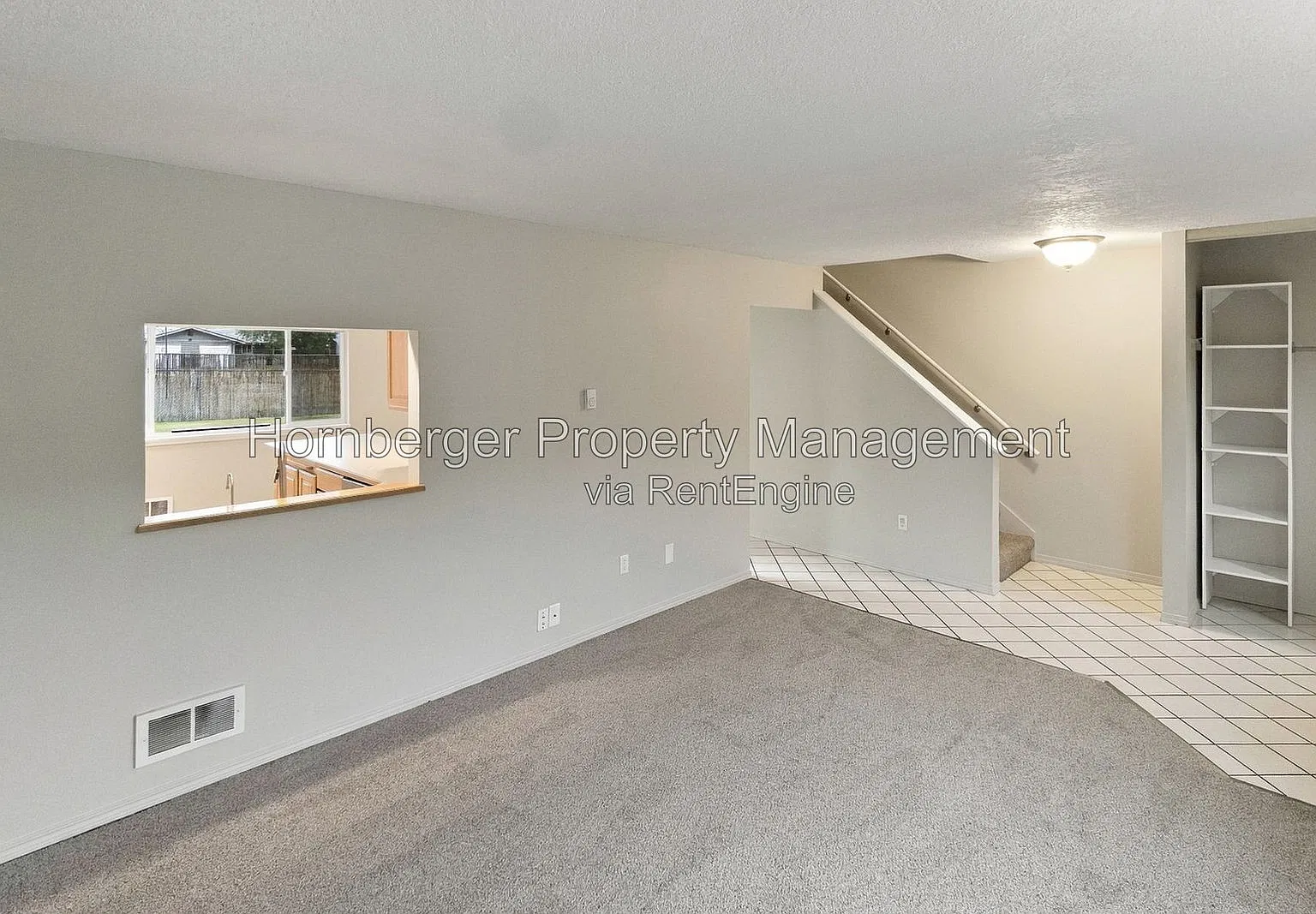 3 bed, 1.5 bath, 1276 sqft, $1,795 — Photo 4