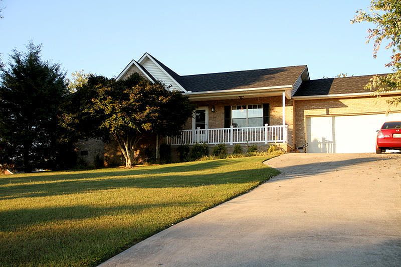 1st image of 161 Jessie Ln