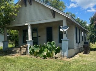 721 Bailey St, Prescott, AR 71857