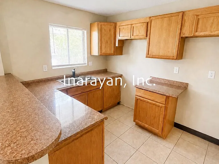 133 Kingston Ave — Photo 6