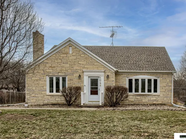 1048 Midland St, Syracuse, NE 68446