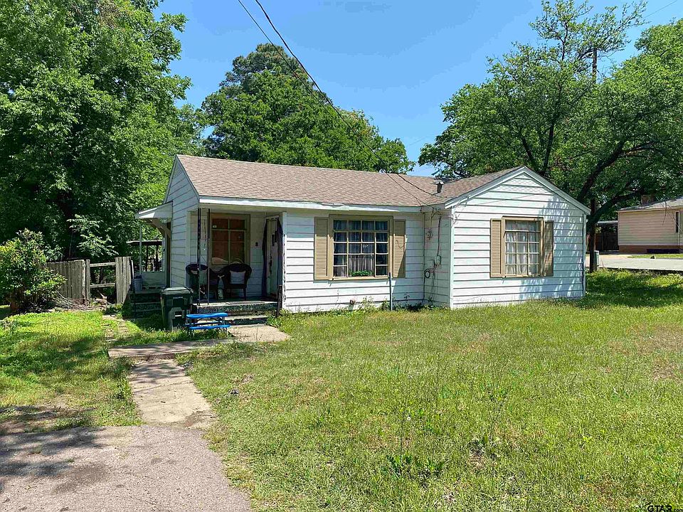 2nd image of 2613 Pineburr Rd