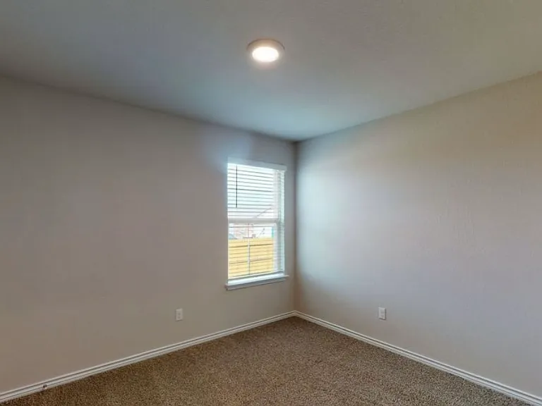 9105 Alabama Ave — Photo 15