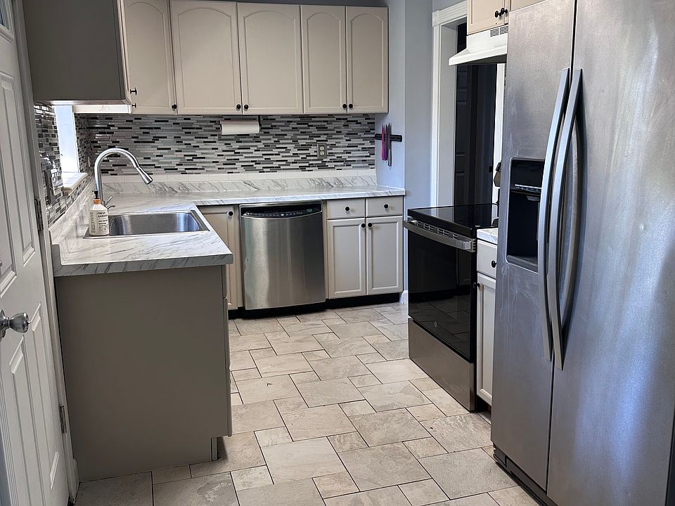 1st image of 7483 Julian St