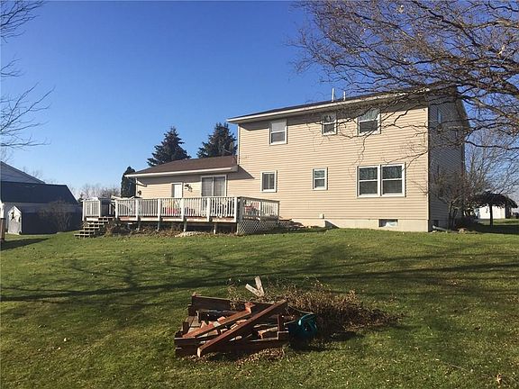 2nd image of 2473 Brookside Dr