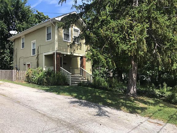 4th image of 8603 Forest Ave