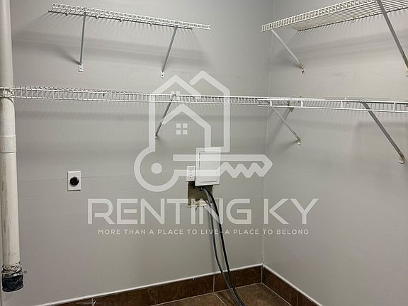 3rd image of 174 S Killarney Ln #6