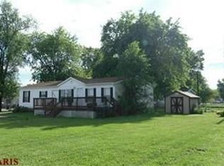 102 Prairie Rd, Hawk Point, MO 63349
