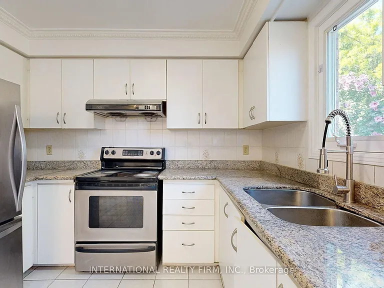 71 Olivewood Dr — Photo 8