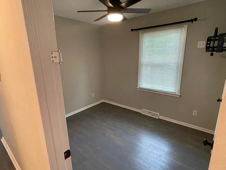 3400 Cricketeer Dr — Photo 20