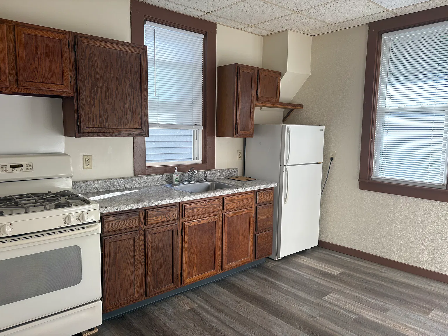 2 bed, 586 sqft, $840 — Photo 3
