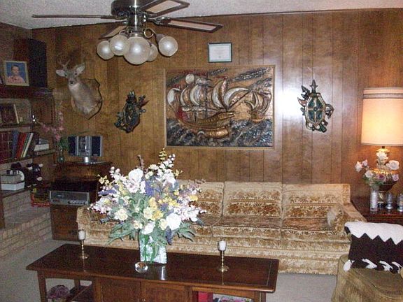 4th image of 4606 Bowie Dr