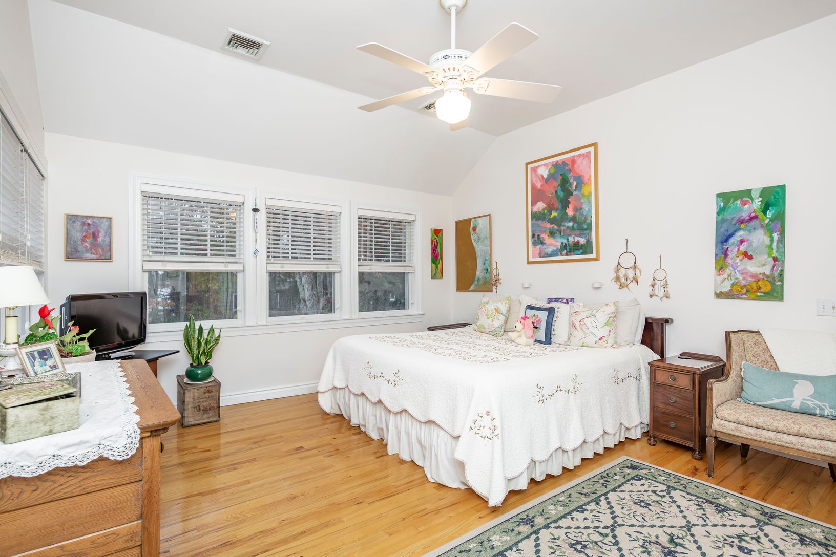 Primary with Waterviews