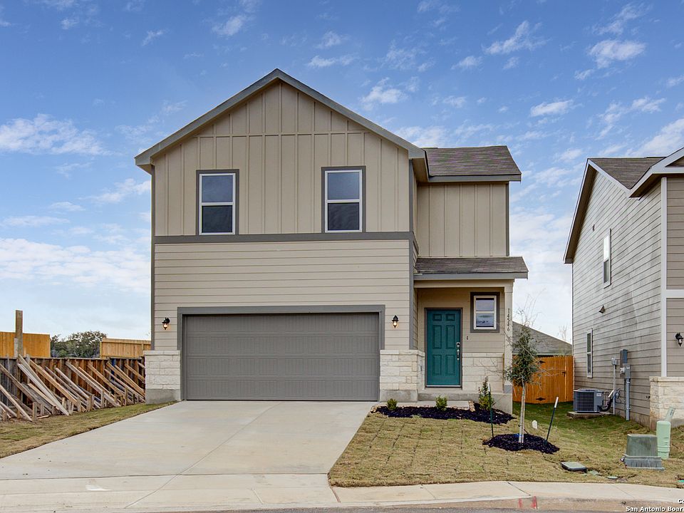 1st image of 14546 Camino Way