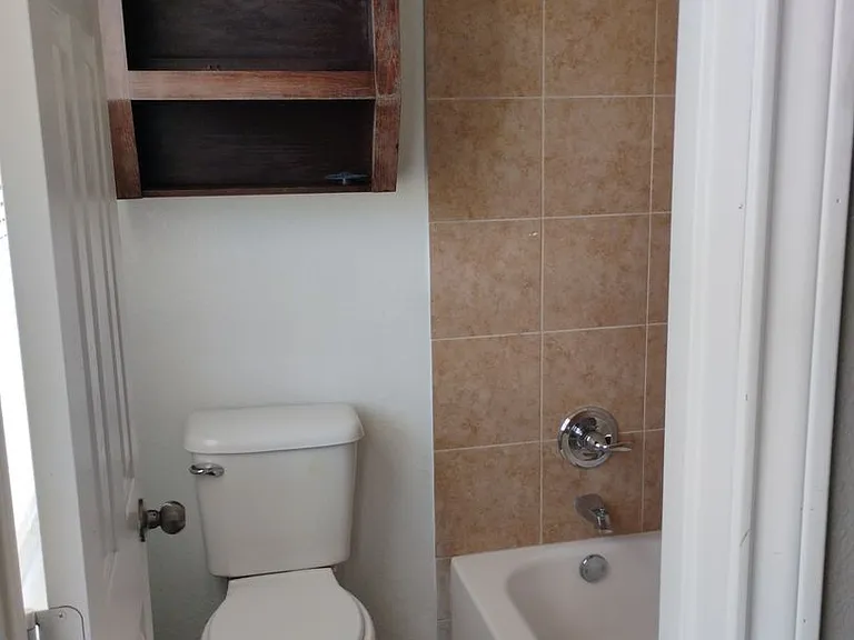Lacy Loft — Photo 27