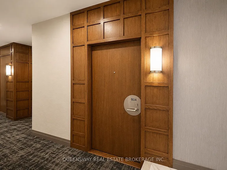 2087 Lake Shore Blvd W #804 — Photo 2