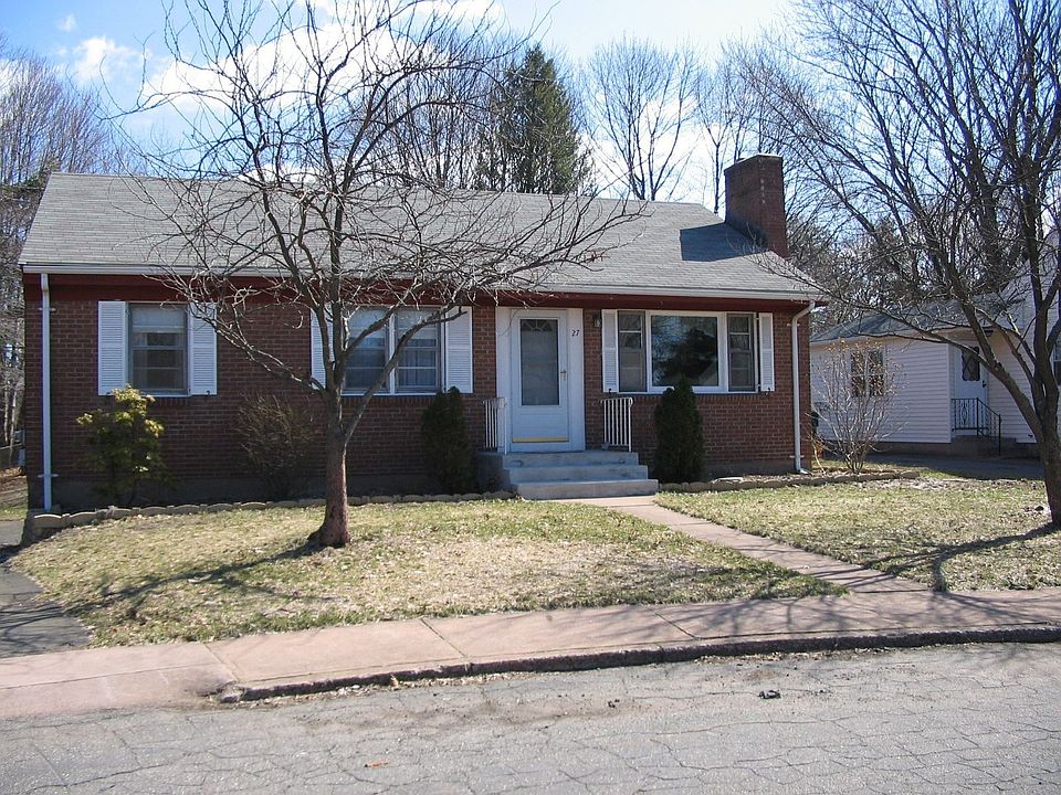 Brick front ranch home on small cul de sac