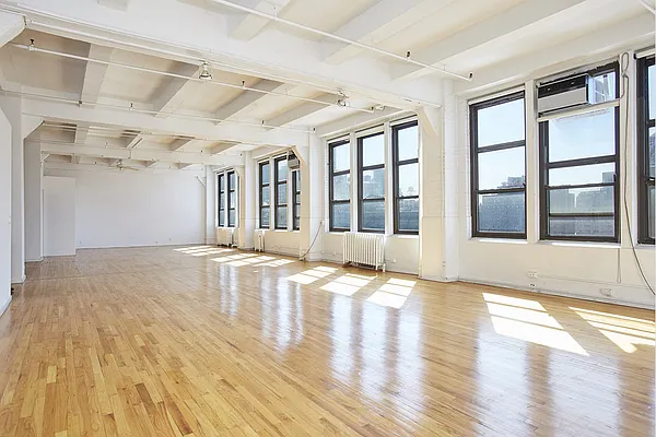 Sold by Stribling | media 17