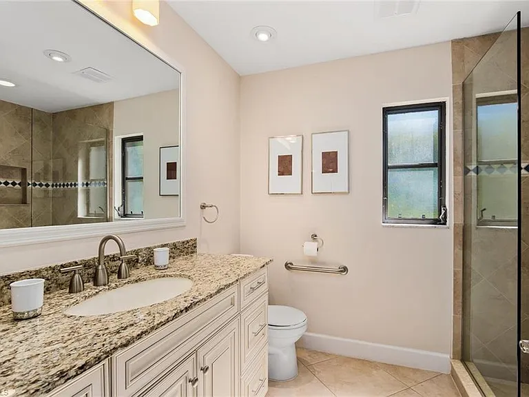 9977 Treasure Cay Ln — Photo 15