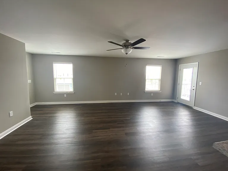 Buckner Pointe — Photo 7