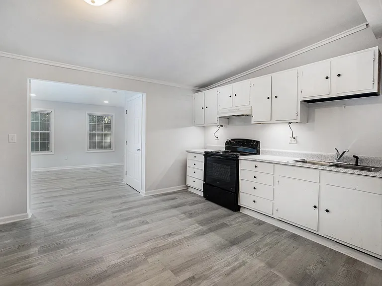 1131 Leesville St #D — Photo 1