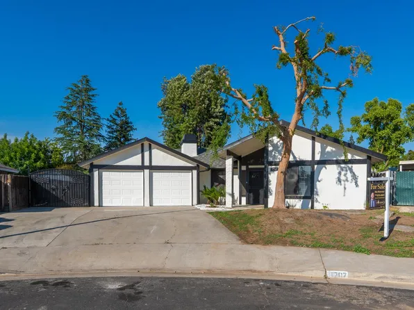 1707 Douglas Ave, Clovis, CA 93611