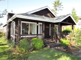 245 4th St N, Manzanita, OR 97130