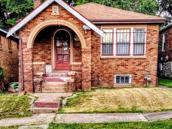 5628 Hiller Pl, Saint Louis, MO 63136