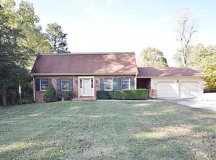 145 Calverton Rd, Saint Louis, MO 63135