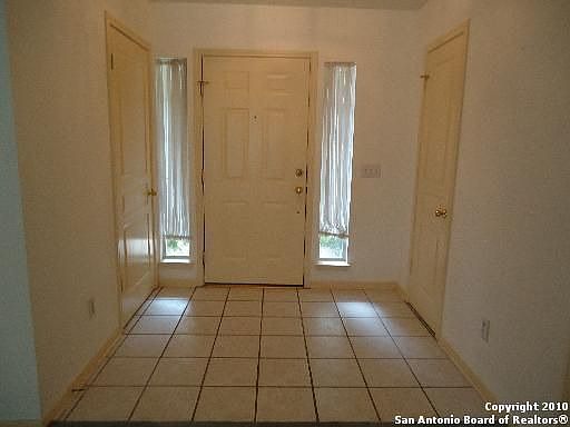 2nd image of 10430 Trailway Oak