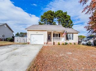 4914 Shimmer Dr, Fayetteville, NC 28304