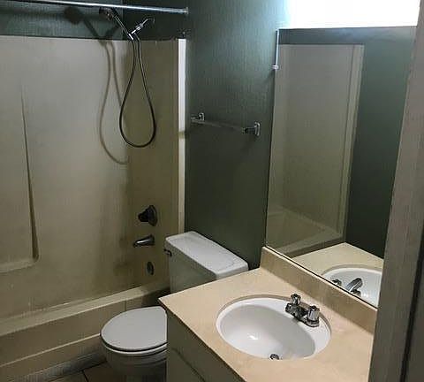 4th image of 3526 W Dunlap Ave #140