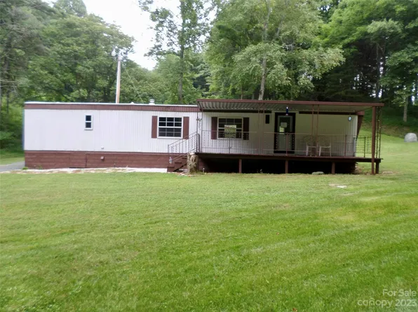 1547 Harrell Hill Rd, Bakersville, NC 28705