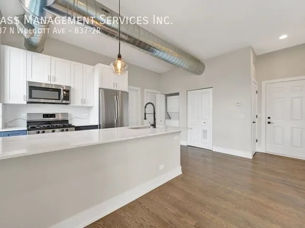 837 N Wolcott Ave, Chicago, IL