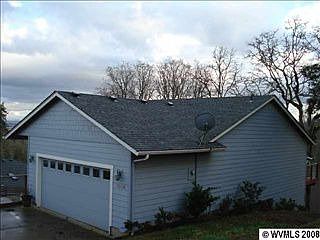 5th image of 1664 Hillcrest Ct NW