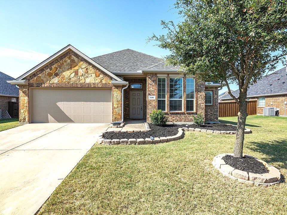 1st image of 126 Sumac Dr