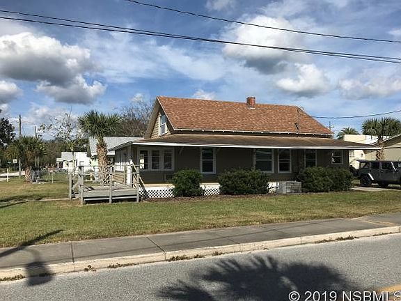 2nd image of 601 Dora St