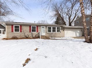 310 Norman Dr NE, Cedar Rapids, IA 52402