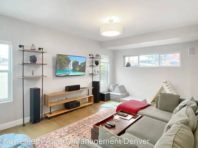 2701 W 25th Ave — Photo 12